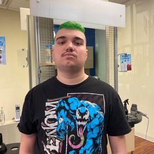 Meet your Posher, Adán